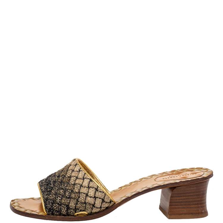 Pre Owned Bottega Veneta Black/Gold Chain Stitch Fabric Intrecciato Slide Sandals Size 40 (Only for Dubai customers)