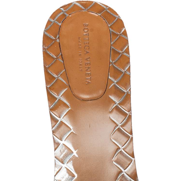 Pre Owned Bottega Veneta Silver Intrecciato Leather Slide Sandals Size 39.5