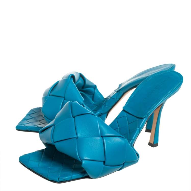 Pre Owned Bottega Veneta Blue Intrecciato Leather Lido Slide Sandals Size 39.5