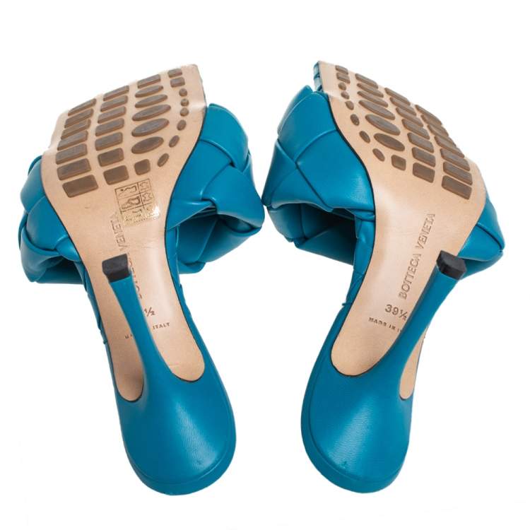 Pre Owned Bottega Veneta Blue Intrecciato Leather Lido Slide Sandals Size 39.5