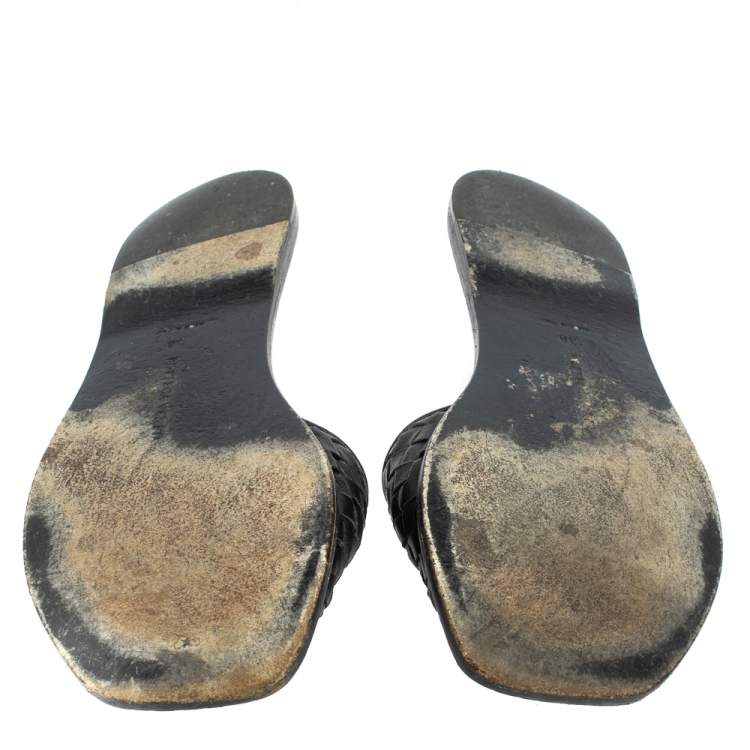 Pre Owned Bottega Veneta Black  Intrecciato Leather Flat Sandals Size 38