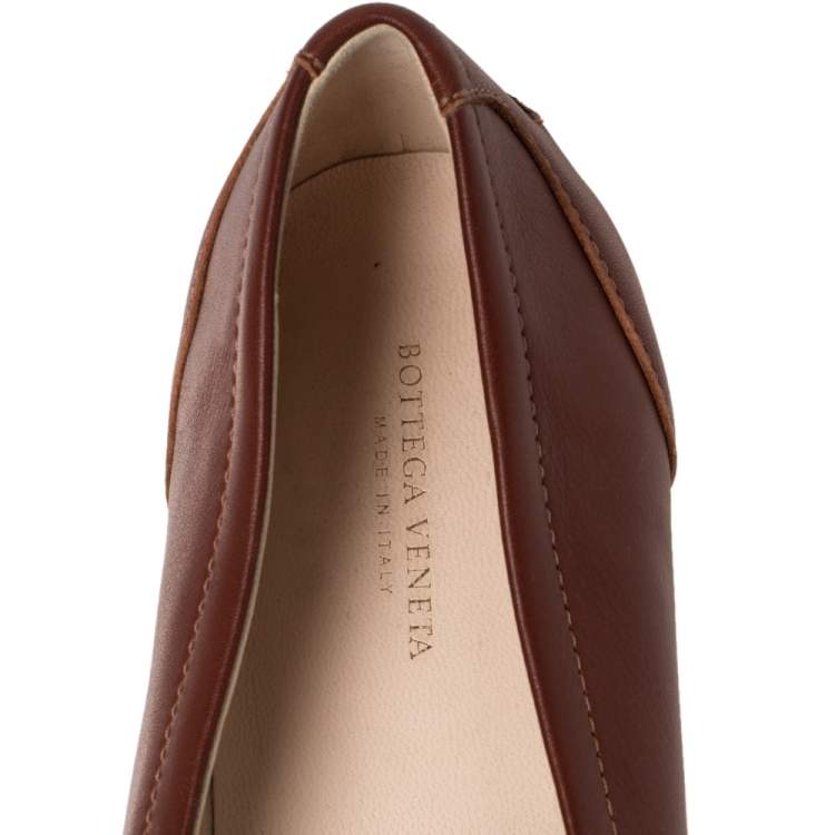 مملوكة مسبقًا Bottega Veneta Pink/Red Leather Intrecciato Detail Penny Loafer Size 39