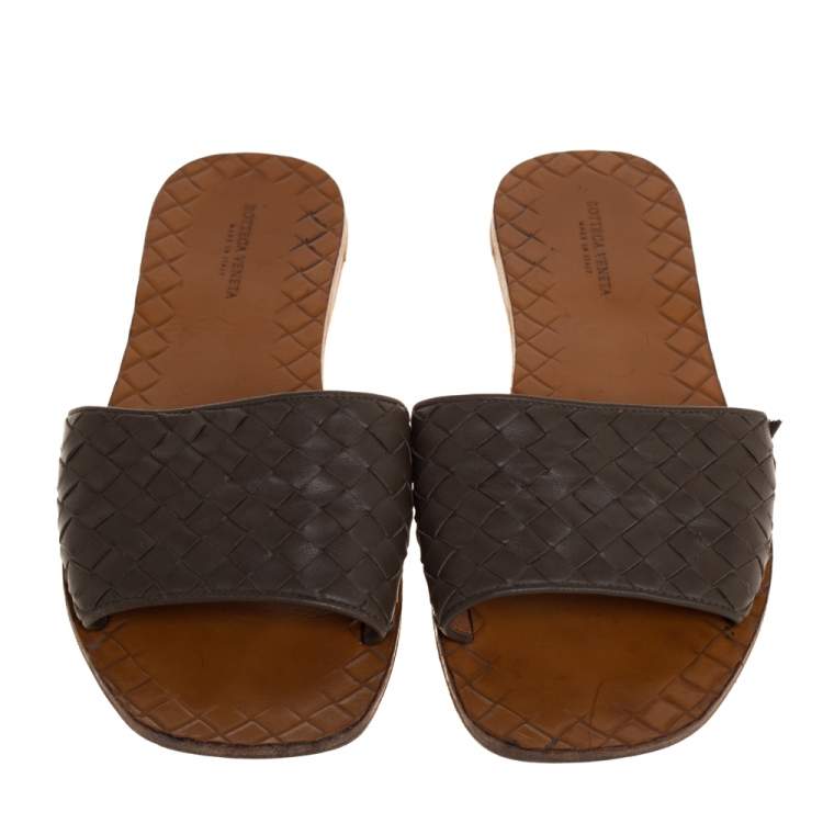 Pre Owned Bottega Veneta Grey Intrecciato Leather Flat Slides Size 37
