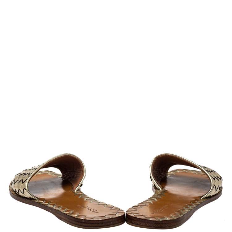 Pre Owned Bottega Veneta Gold Intrecciato Leather Slide Flats Size 38