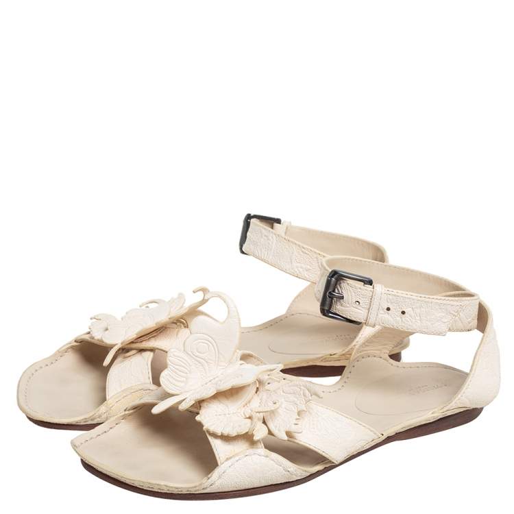 Pre Owned Bottega Veneta Cream Leather Butterfly Detail Flat Sandals Size 37.5