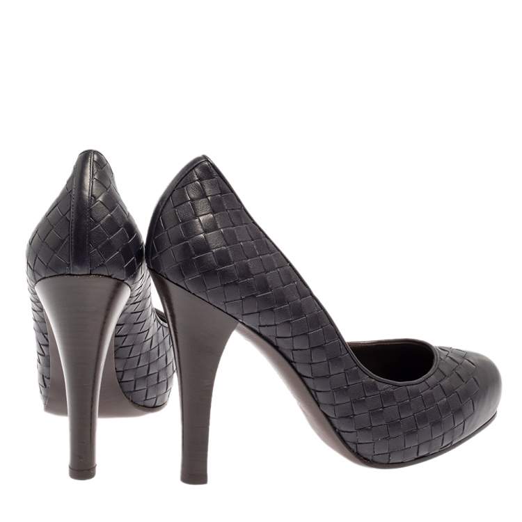 Pre Owned Bottega Veneta Blue Intrecciato Leather Pumps Size 39.5