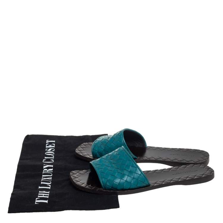 Pre Owned Bottega Veneta Blue Intrecciato Leather Flat Slide Size 36