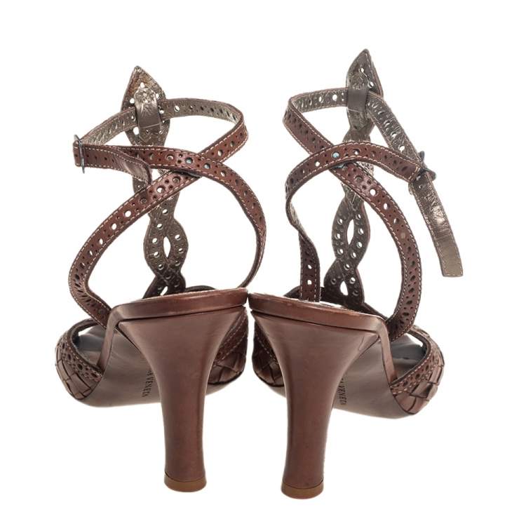 Pre Owned Bottega Veneta Brown Intrecciato Perforated Leather Ankle Strap Sandals Size 40