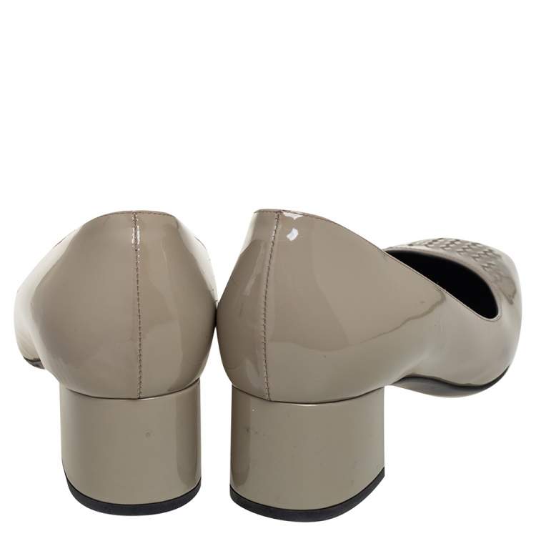 Pre Owned Bottega Veneta Grey Patent Leather Block Heel Pumps Size 37