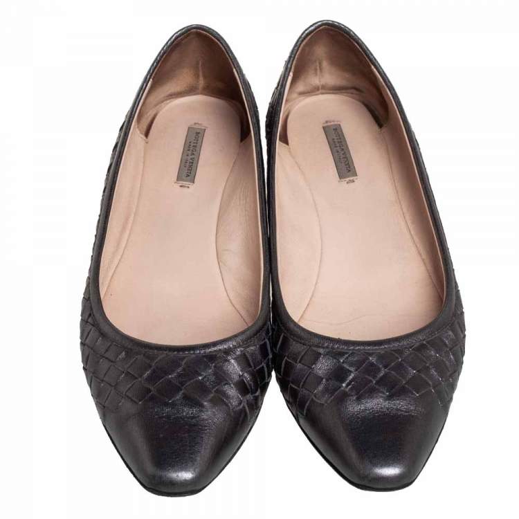 Pre Owned Bottega Veneta Metallic Grey Intrecciato Leather Pointed Toe Ballet Flats Size 38