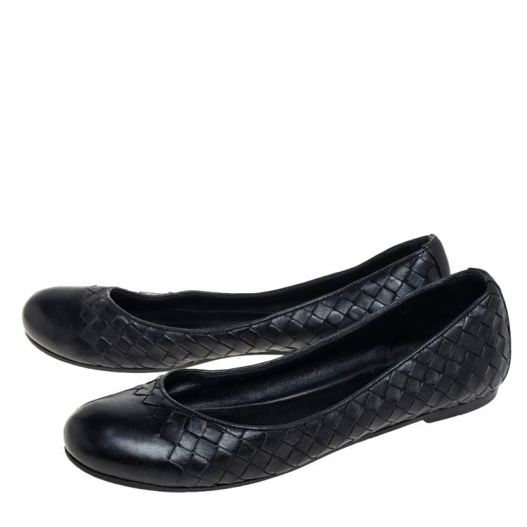Pre Owned Bottega Veneta Black Leather Ballet Flats Size 39.5