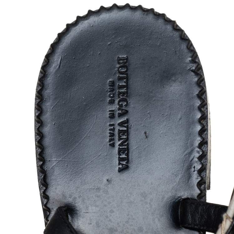 Pre Owned Bottega Veneta White/Black Leather Strappy Thong Sandals Size 41