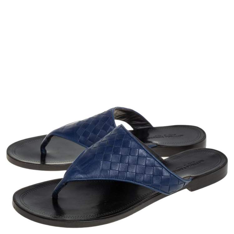 Pre Owned Bottega Veneta Blue Intrecciato Leather Thong Flats Size 37