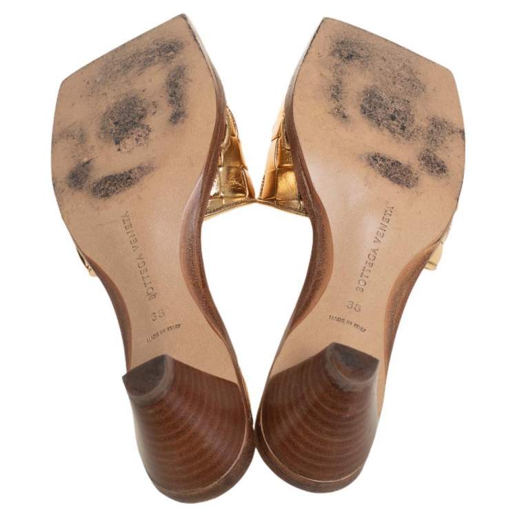 Pre Owned Bottega Veneta Metallic Gold Intrecciato Leather Stretch Square Toe Slide Sandals Size 38