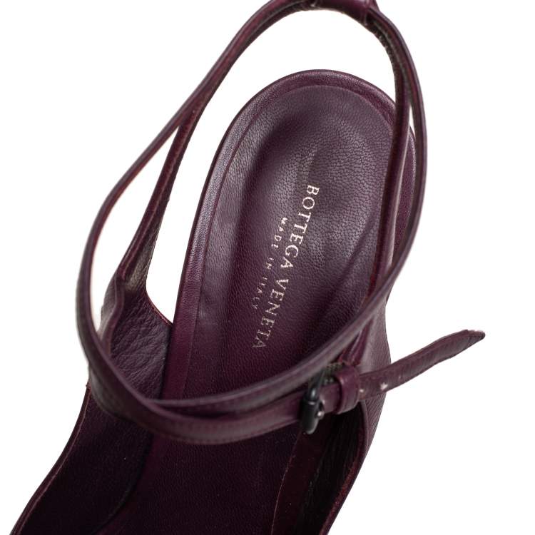 Pre Owned Bottega Veneta Dark Purple Leather Wedge Pumps Size 40