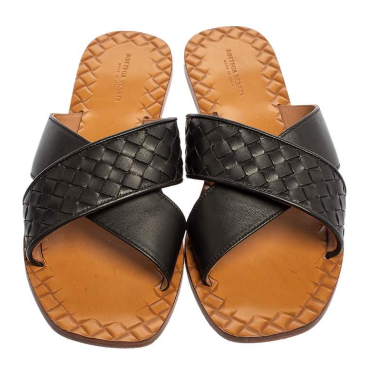 Pre Owned Bottega Veneta Black Intrecciato Leather Ravello Criss Cross Flat Slides Size 39