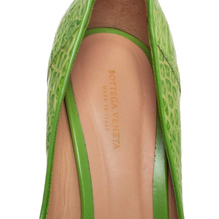 Pre Owned Bottega Veneta Green Alligator Leather Peep Toe Pumps Size 40