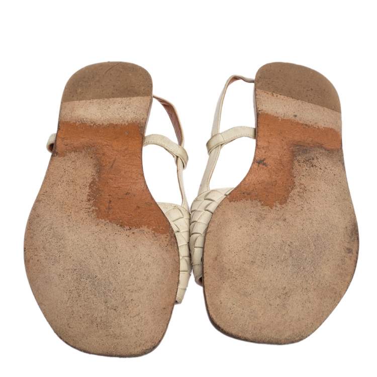 Pre Owned  Bottega Veneta White Intrecciato Leather Slingback Sandals Size 36.5