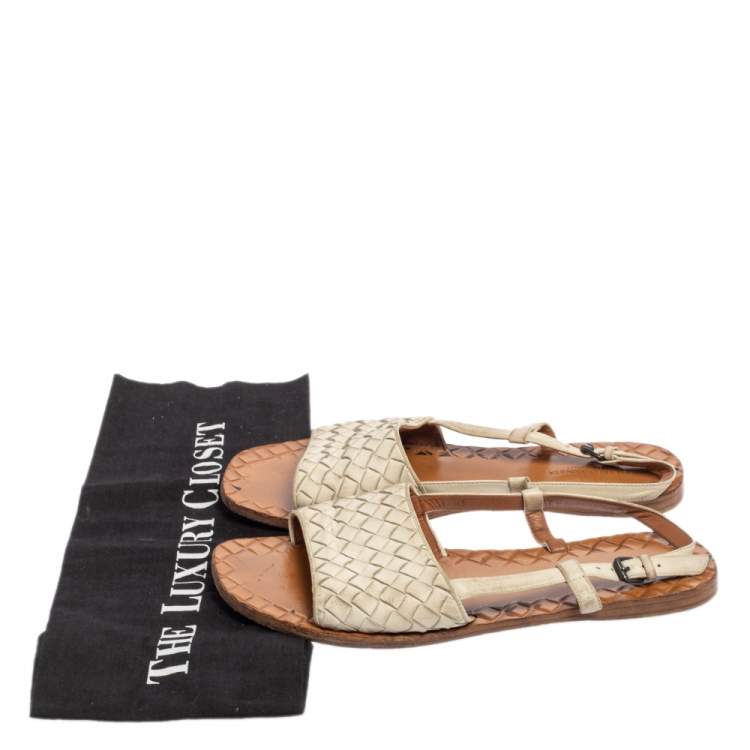 Pre Owned  Bottega Veneta White Intrecciato Leather Slingback Sandals Size 36.5