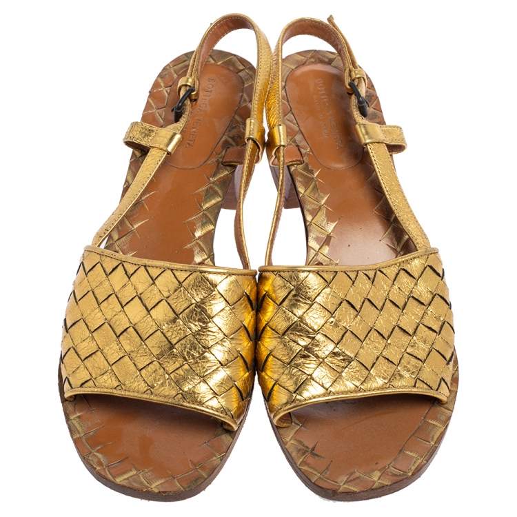Pre Owned Bottega Veneta Gold Intrecciato Leather Sandals Size 36