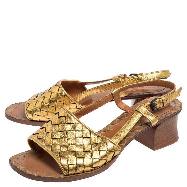 Pre Owned Bottega Veneta Gold Intrecciato Leather Sandals Size 36