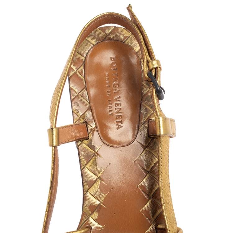 Pre Owned Bottega Veneta Gold Intrecciato Leather Sandals Size 36