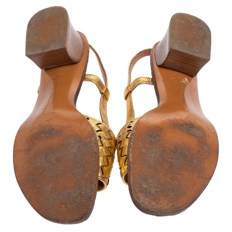 Pre Owned Bottega Veneta Gold Intrecciato Leather Sandals Size 36