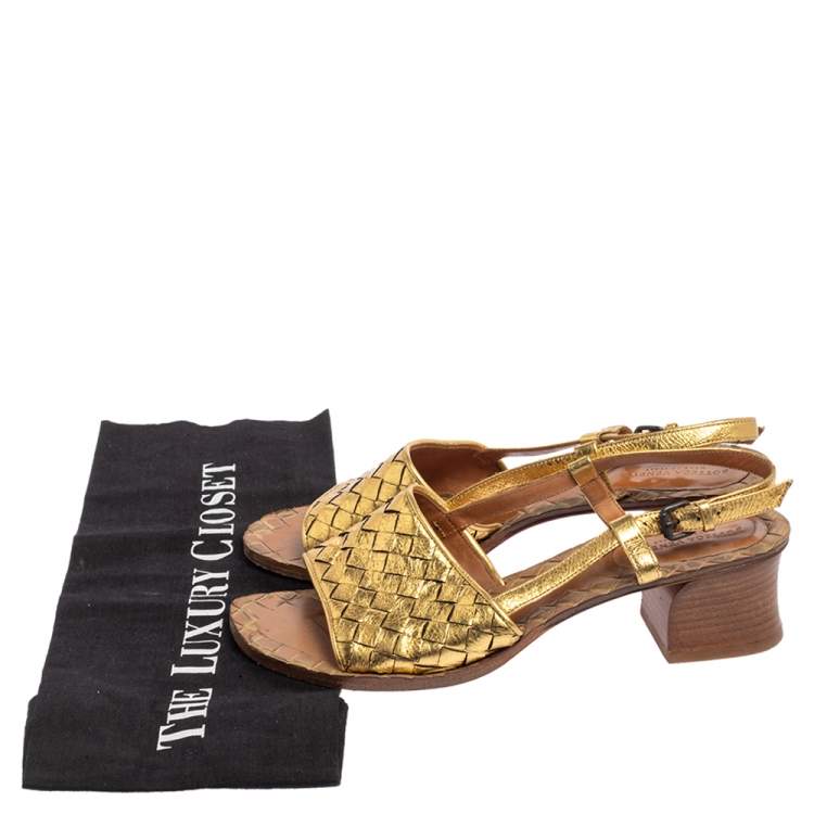 Pre Owned Bottega Veneta Gold Intrecciato Leather Sandals Size 36