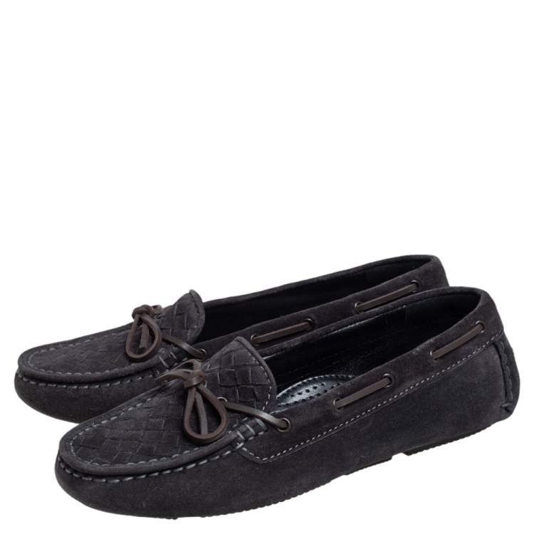 Pre Owned Bottega Veneta Black Intrecciato Suede Bow Slip On Loafers Size 36.5