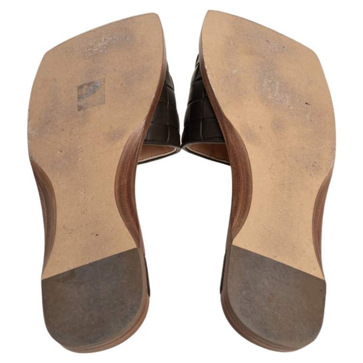 Pre Owned Bottega Veneta Dark Olive Green Intrecciato Leather Slide Flats Size 40.5