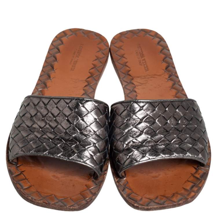 Pre Owned Bottega Veneta Metallic Grey Intrecciato Leather Ravello Flats Size 39