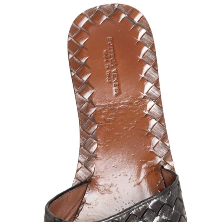 Pre Owned Bottega Veneta Metallic Grey Intrecciato Leather Ravello Flats Size 39
