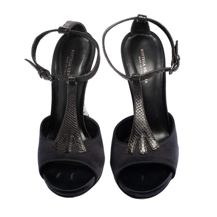Pre Owned Bottega Veneta Black Satin And Python Embossed Leather  T-Strap Wedge Sandals Size 36