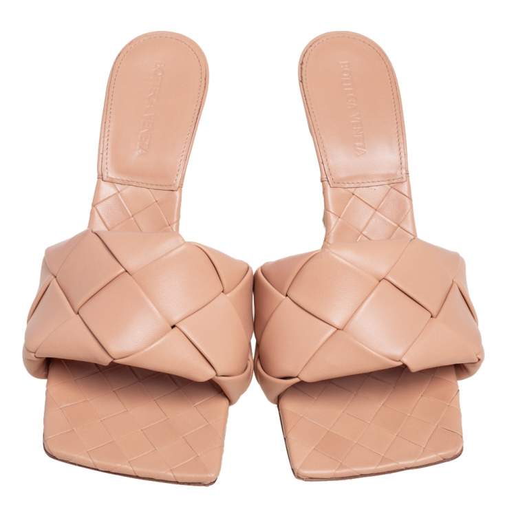 Pre Owned Bottega Veneta Beige Intrecciato Leather Lido Slide Sandals Size 39