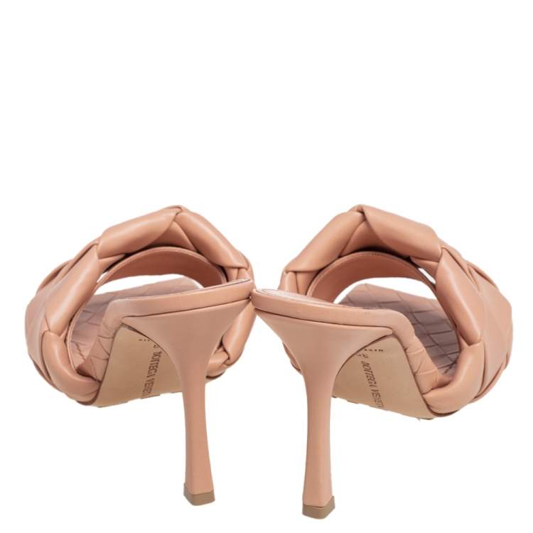 Pre Owned Bottega Veneta Beige Intrecciato Leather Lido Slide Sandals Size 39