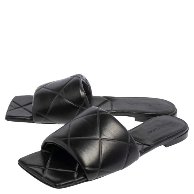 Pre Owned Bottega Black Quilted Leather Slide Flats Size 42