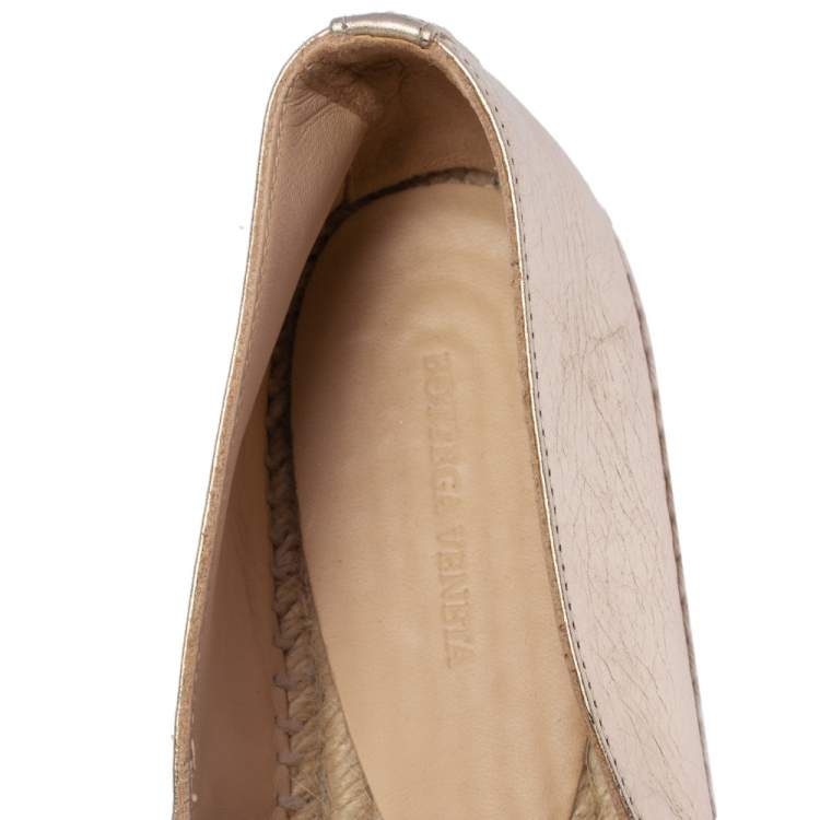 Pre Owned Bottega Veneta Gold Intreciatto Leather Espadrille Flats Size 36