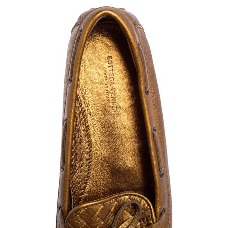 مملوكة مسبقًا Bottega Veneta Gold Intrecciato Leather Bow Slip On Loafers Size 37.5