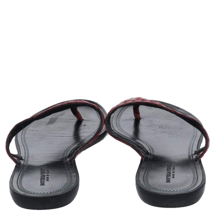 Pre Owned Bottega Veneta Burgundy Leather Thong Sandals Size 38.5