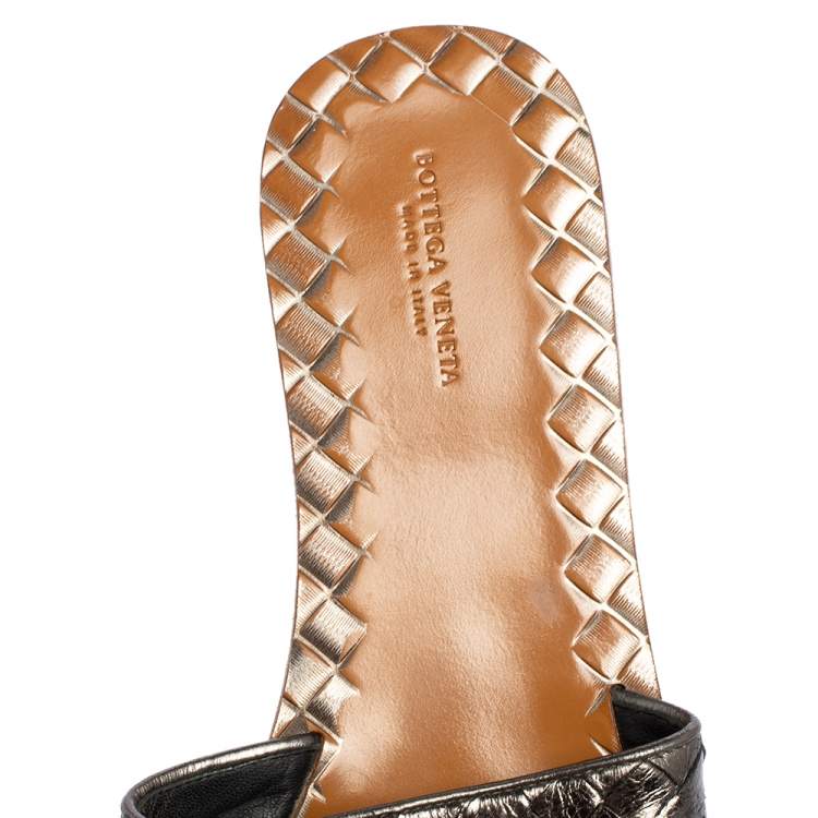 Pre Owned Bottega Veneta Metallic Grey Intrecciato Leather Flat Slides Size 39