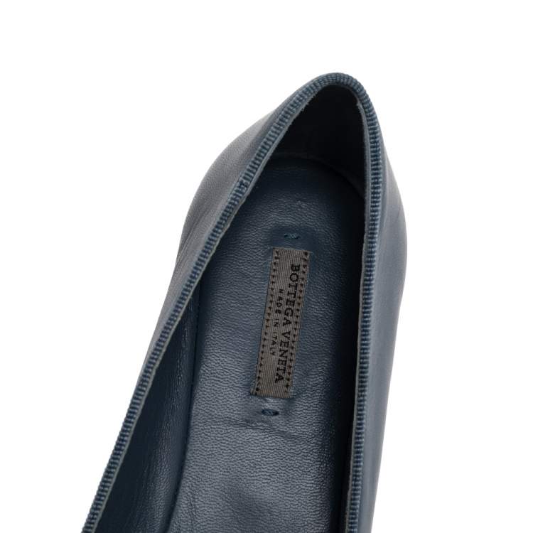 Pre Owned Bottega Veneta Blue Leather Bow Ballet Flats Size 36