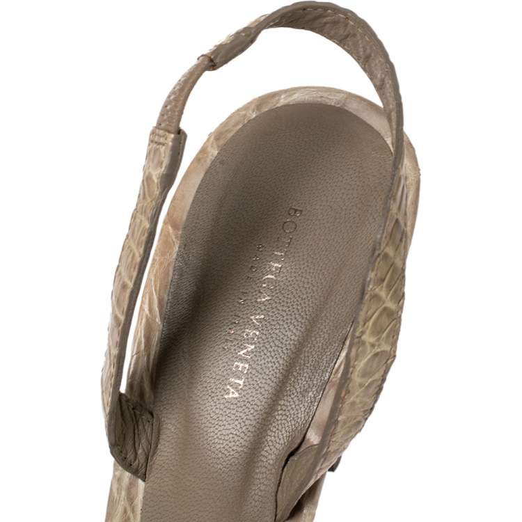 Pre Owned Bottega Veneta Grey Crocodile Crisscross Slingback Sandals Size 39