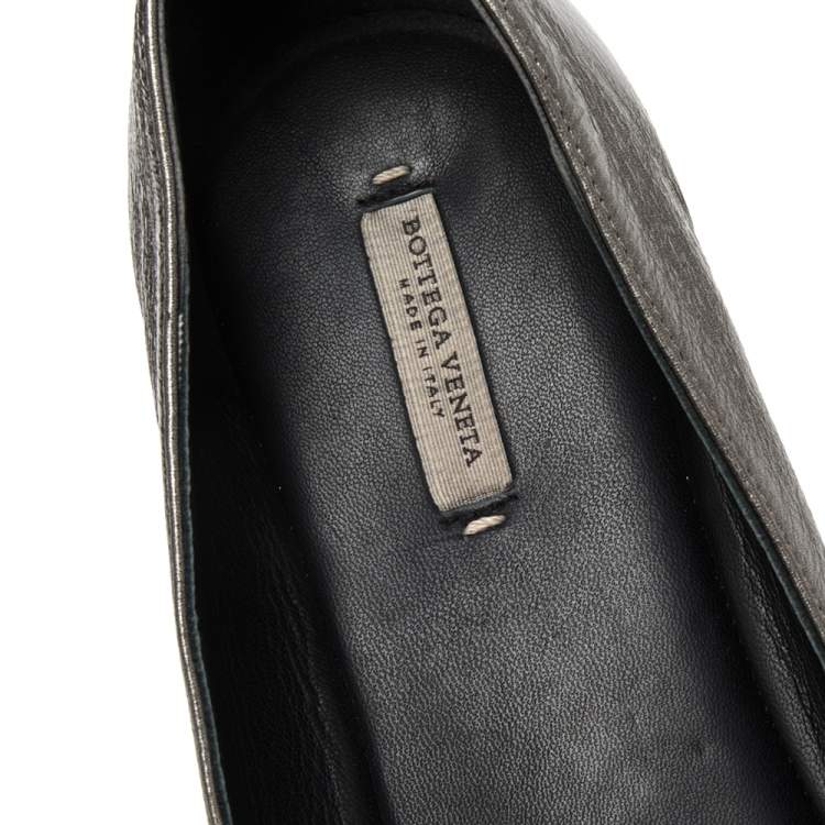 Pre Owned Bottega Veneta Metallic Leather Cross Buckle Strap Ballet Flats Size 39