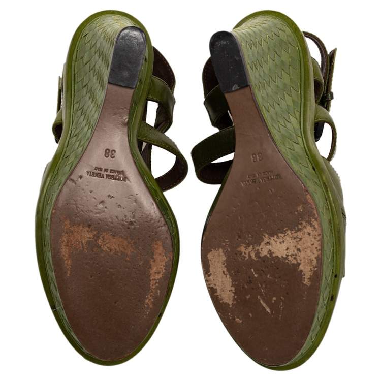 Pre Owned Bottega Veneta Green Intrecciato And Leather Wedge Sandals Size 38