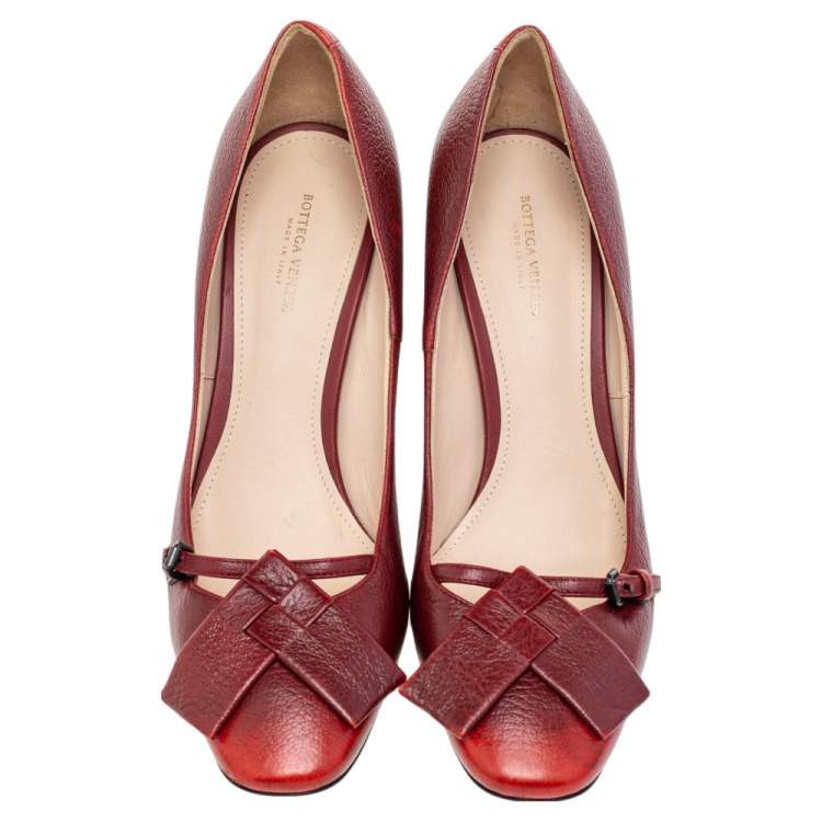 Pre Owned Bottega Veneta Red leather Ombre Cherbourg Pumps Size 38