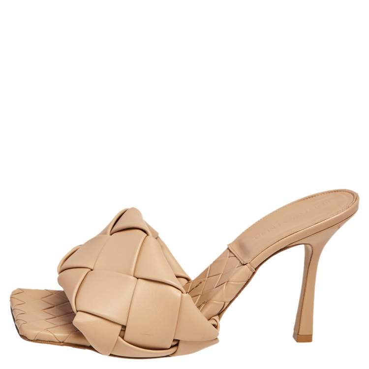 Pre Owned Bottega Veneta Beige Intrecciato Leather Lido Slide Sandals Size 39