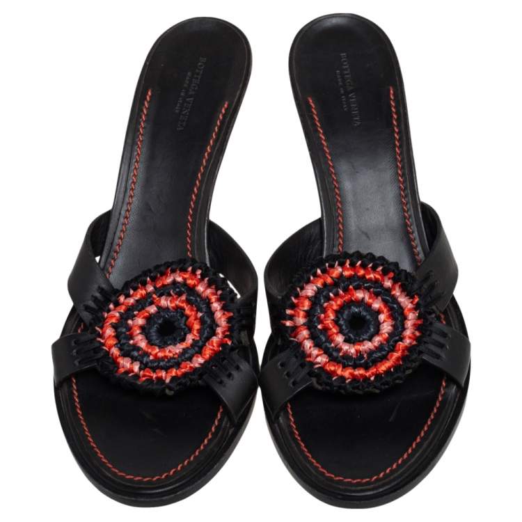 Pre Owned Bottega Veneta Tri Color Raffia And Leather  Intrecciato Open Toe Slide Sandals Size 41