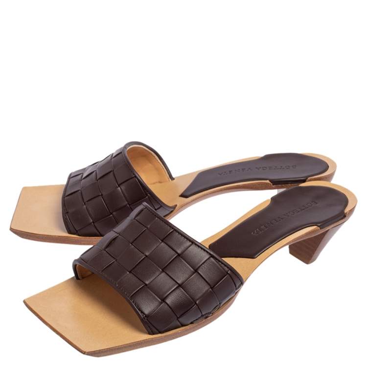 Pre Owned Bottega Veneta Brown Intrecciato Leather Slide  Sandals Size 37.5