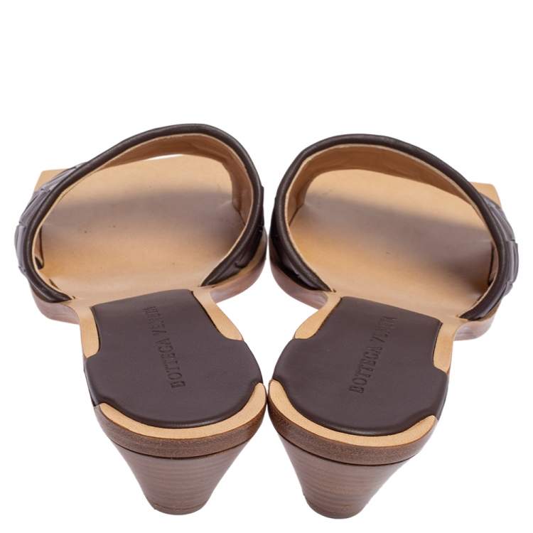 Pre Owned Bottega Veneta Brown Intrecciato Leather Slide  Sandals Size 37.5