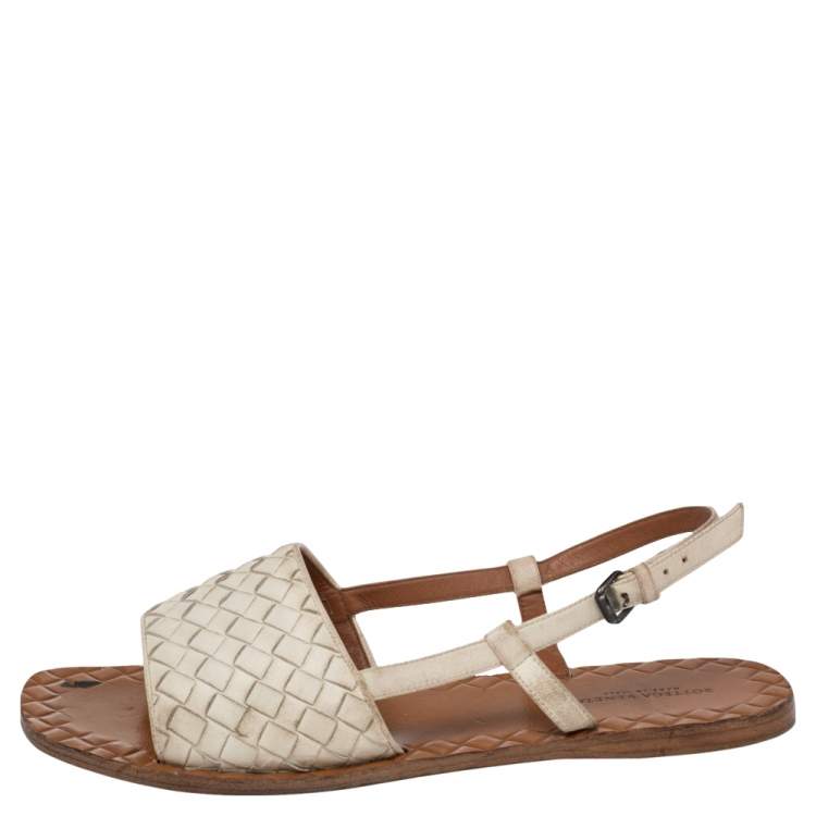 Pre Owned Bottega Veneta White Intreciatto Leather Slingback Sandals Size 38